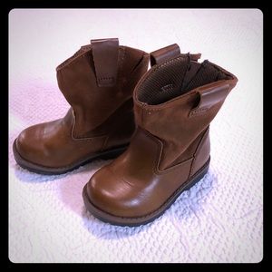 Cat & Jack toddler size 6 boots